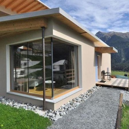Chasa Paoletta Apartamento Ramosch Exterior foto