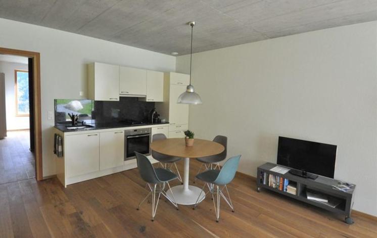 Chasa Paoletta Apartamento Ramosch Quarto foto