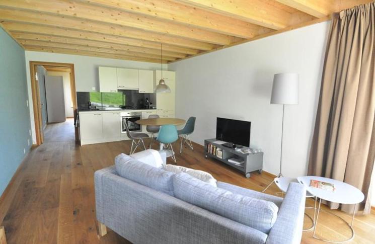 Chasa Paoletta Apartamento Ramosch Exterior foto